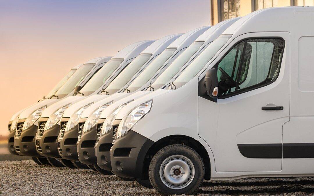 Bérelhető kisteherautó rövid távra – gyors furgonbérlés, akár külföldi útra is